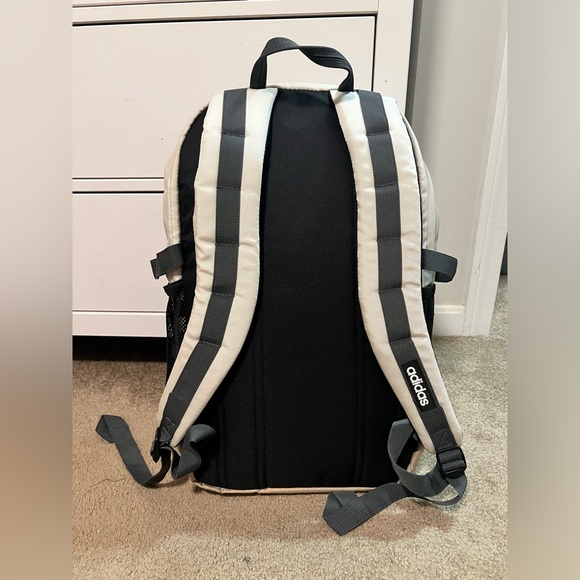 Brand new adidas book bag - Picture 2 of 4